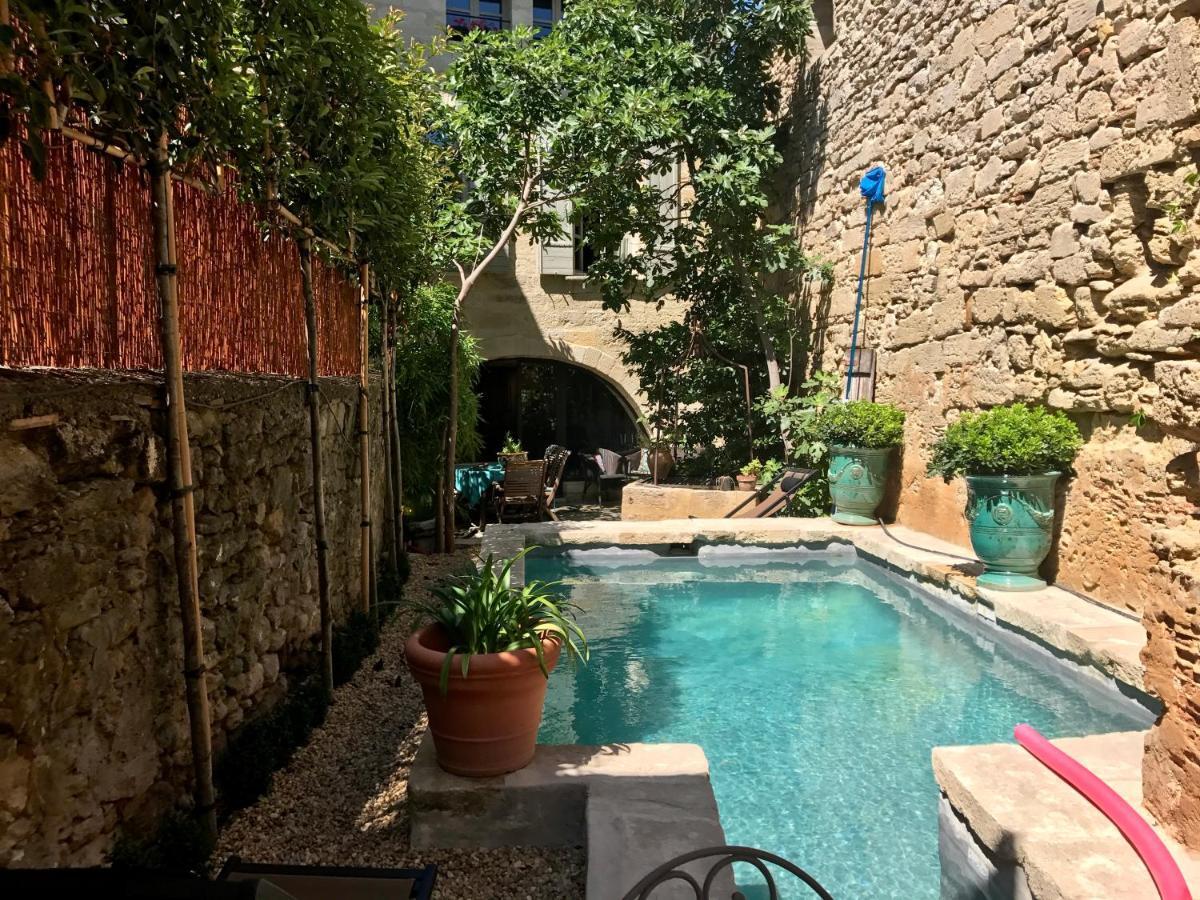 Chez Vous Apartment Uzes Exterior photo