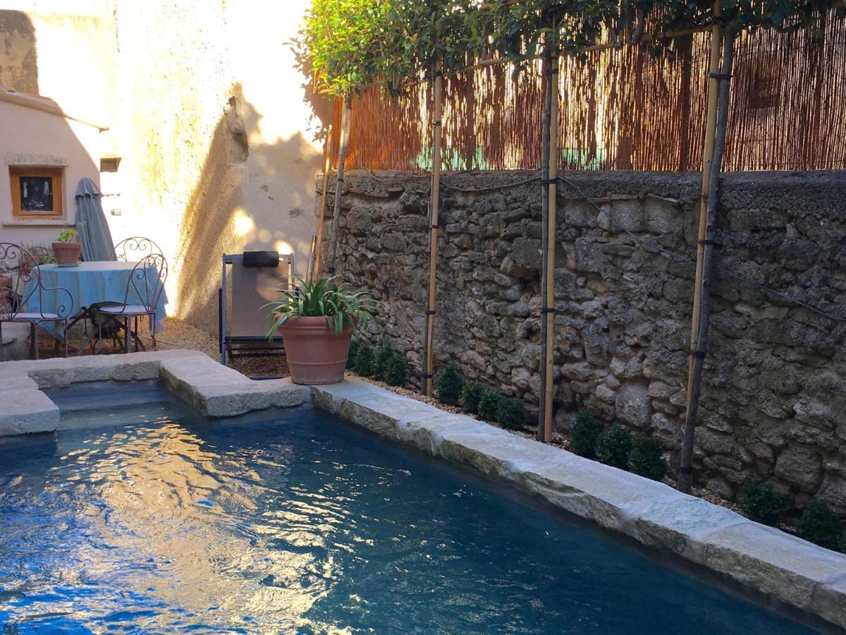 Chez Vous Apartment Uzes Exterior photo